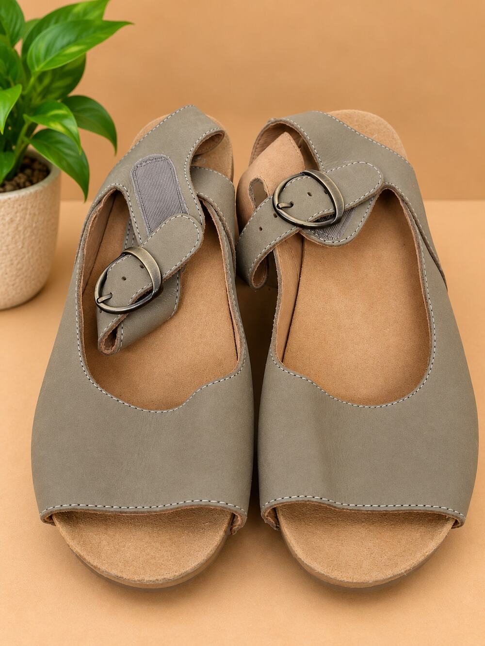 USED Dansko Tiana Women's Platform Sandals Khaki Size 10.5-11 M
